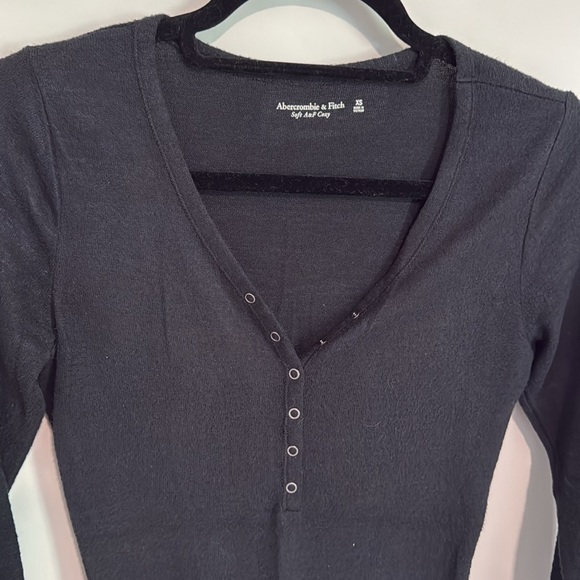 Abercrombie Henley Bodysuit - Picture 3 of 4